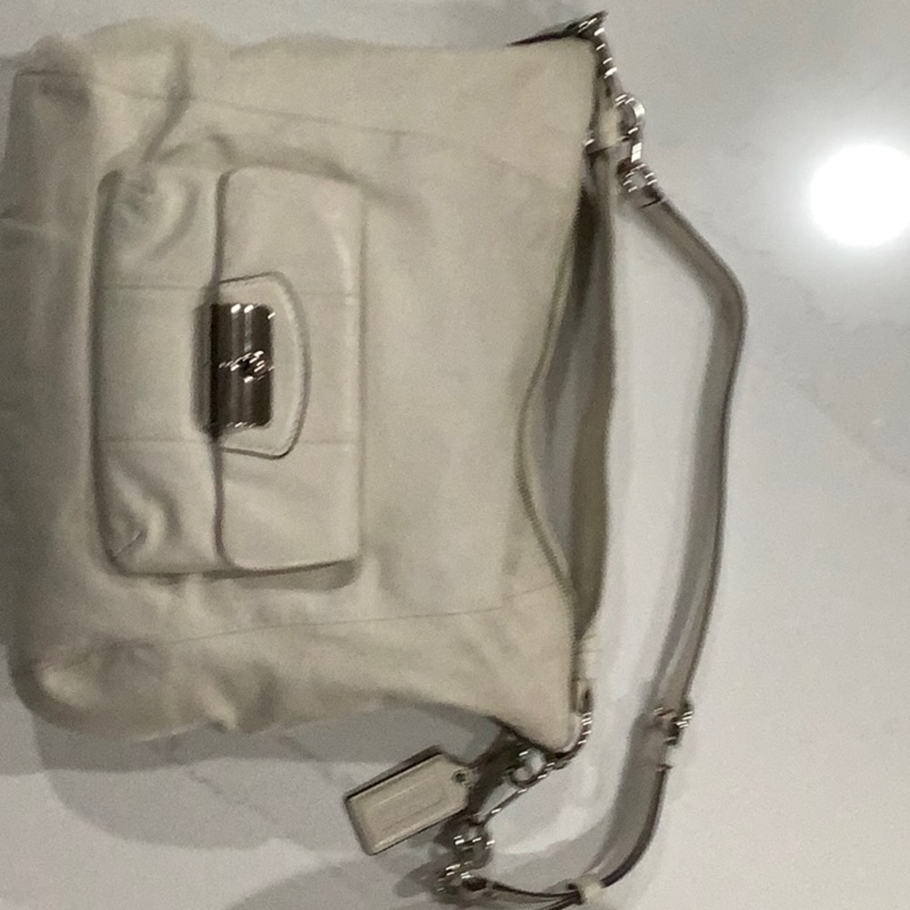 Coach HOBO style Handbag, excellent cond. removable strap, cream, with dust bag